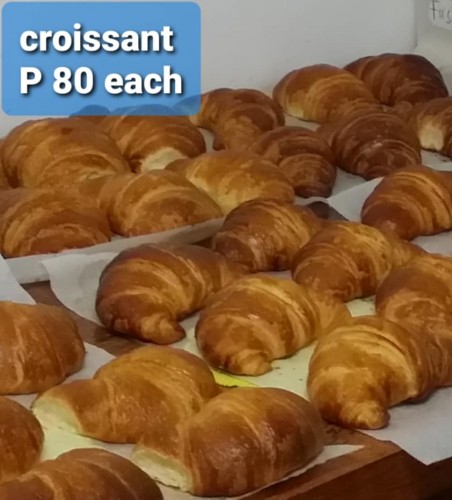 lunares-cafe-siargao