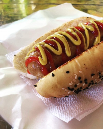 reubens-best-hotdog-siargao